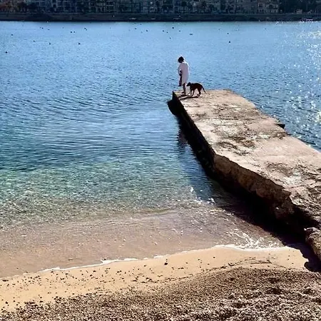 Modern Seafront 2bd With Terrace & Sea View - Xemxija St. Paul's Bay