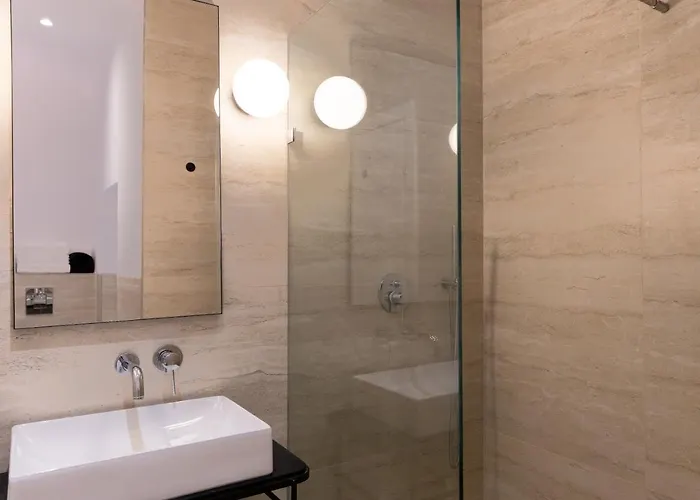 Modern Seafront 2bd With Terrace & Sea View - Xemxija アパート セント・ポールズ・ベイ