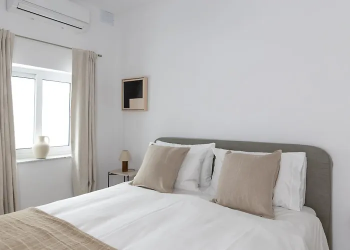 Modern Seafront 2bd With Terrace & Sea View - Xemxija * セント・ポールズ・ベイ